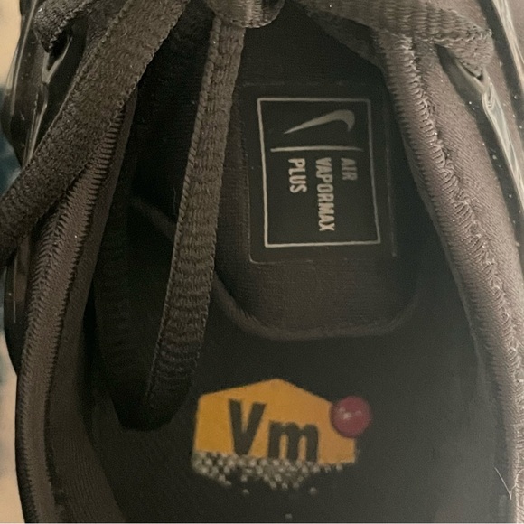 •NWOT• NIKE AIR VAPORMAX PLUS Black Nike Sneakers Shoes •FREE SHIPPING• - Picture 5 of 16
